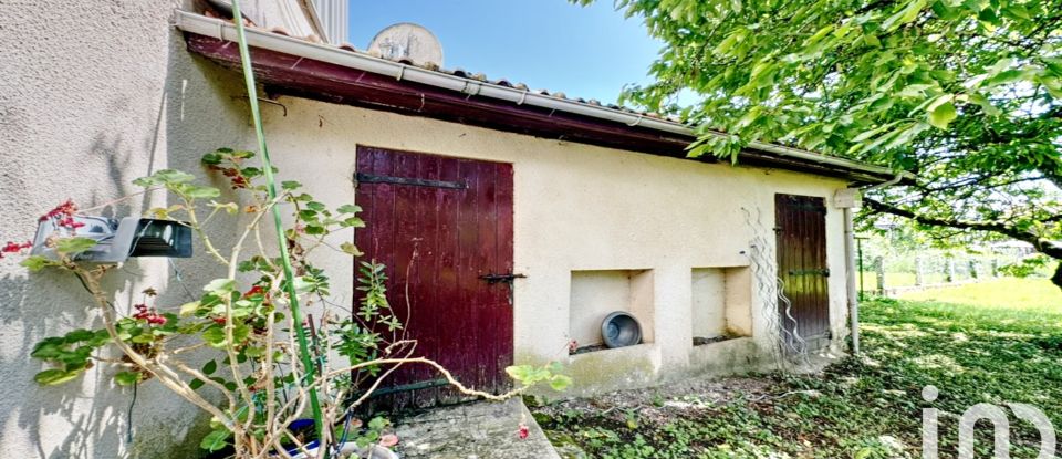 Country house 5 rooms of 152 m² in Senuc (08250)