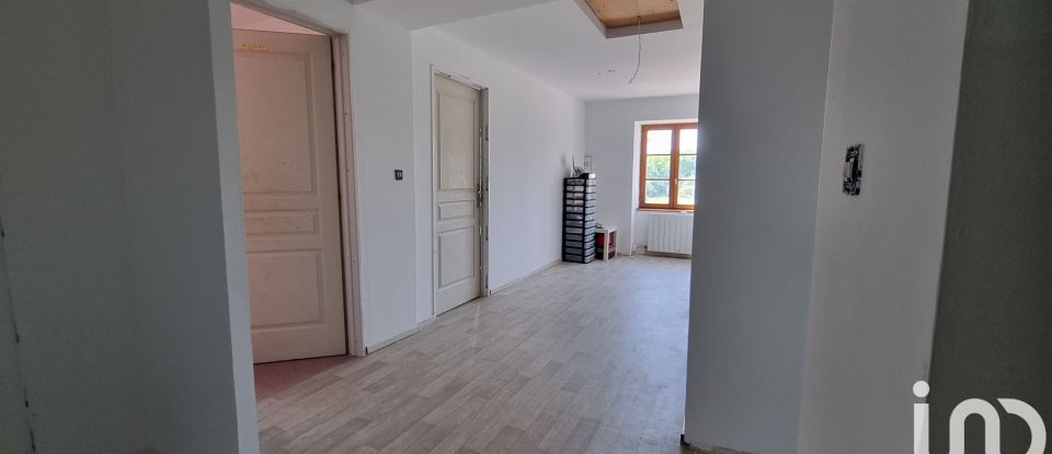 Maison 5 pièces de 140 m² à Rilhac-Rancon (87570)