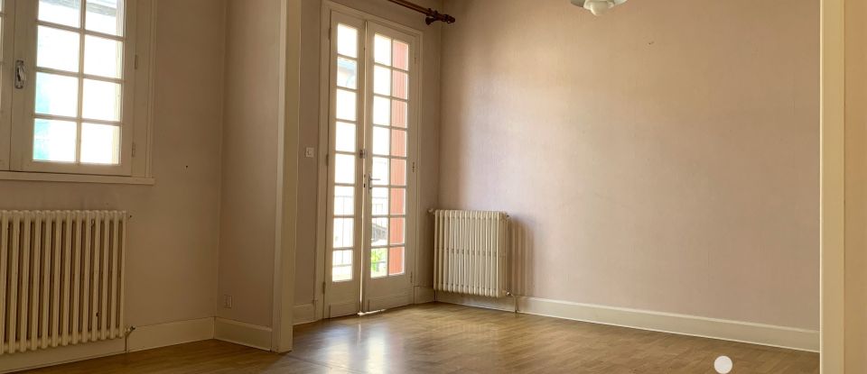 Town house 6 rooms of 174 m² in Miramont-de-Guyenne (47800)