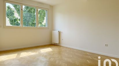 Studio 1 room of 29 m² in Montreuil (93100)