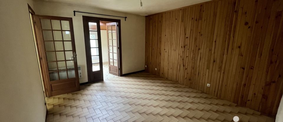 Maison de campagne 3 pièces de 79 m² à Plessé (44630)