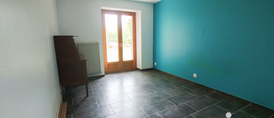 Longere 4 rooms of 105 m² in Louroux-de-Beaune (03600)