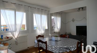 House 3 rooms of 69 m² in Ruffec (16700)