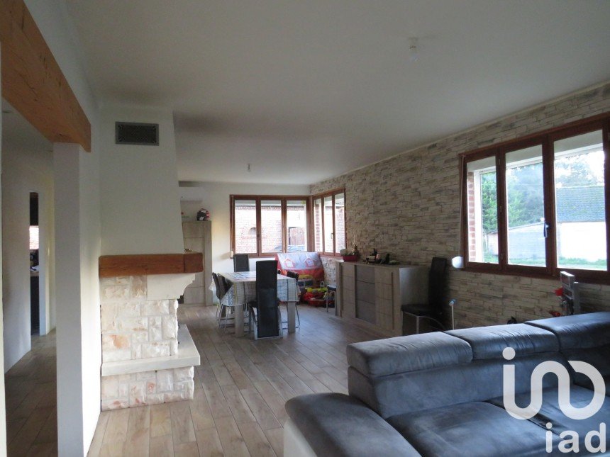 House 6 rooms of 142 m² in Caumont (62140)