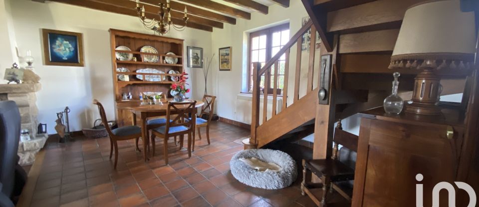 House 7 rooms of 143 m² in Clohars-Carnoët (29360)