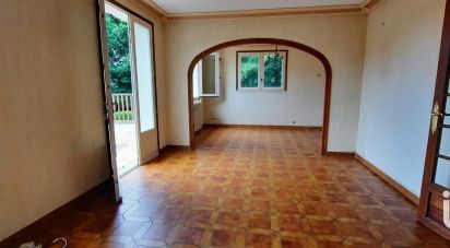 House 9 rooms of 194 m² in MOLINEUF (41190)