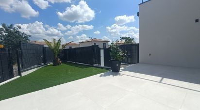 Maison 4 pièces de 90 m² à Carpentras (84200)