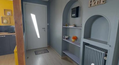 Maison 6 pièces de 130 m² à Saint-Laurent-sur-Sèvre (85290)