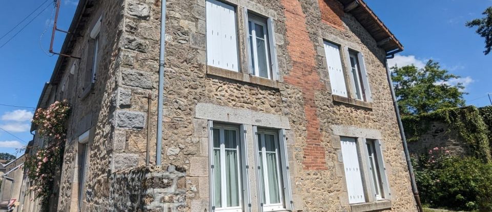Maison de ville 6 pièces de 130 m² à Saint-Vaury (23320)