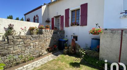 Traditional house 5 rooms of 83 m² in Saint-Nazaire (44600)