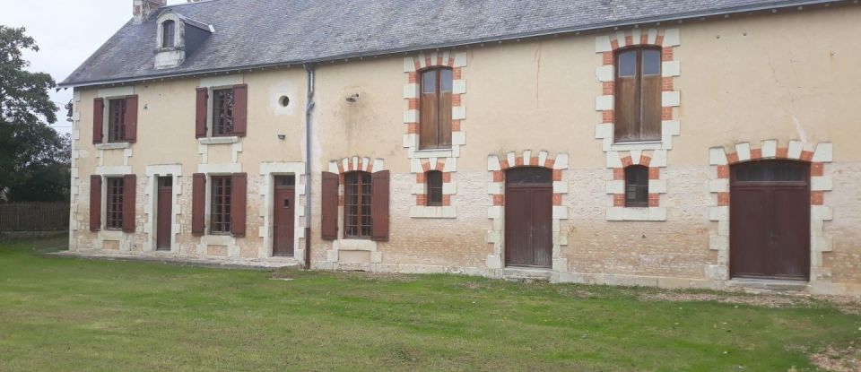 Maison 7 pièces de 137 m² à Mirebeau (86110)