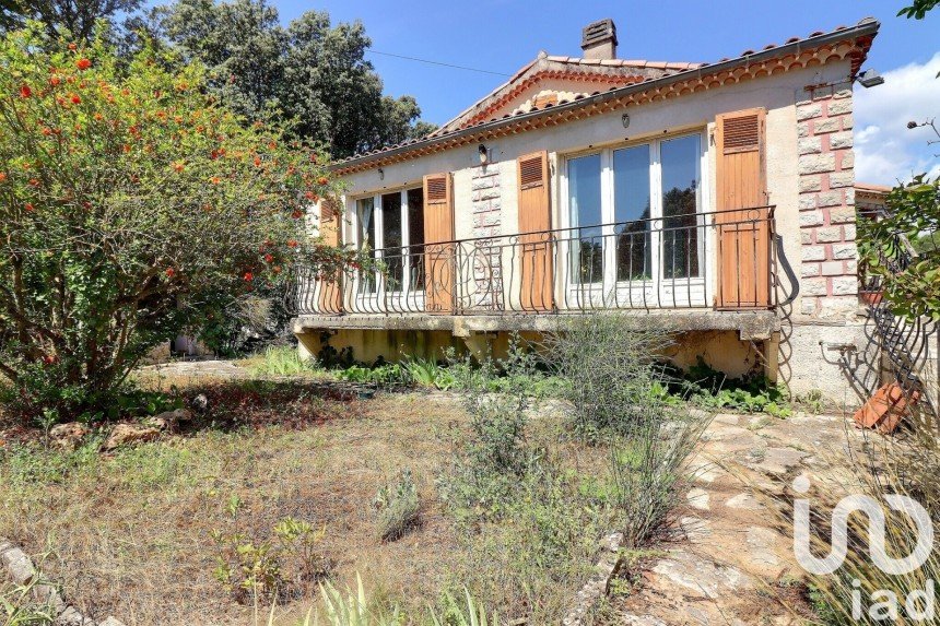 Maison 3 pièces de 100 m² à Seillons-Source-d'Argens (83470)