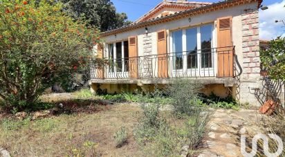 House 3 rooms of 100 m² in Seillons-Source-d'Argens (83470)