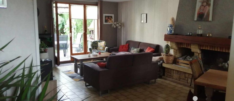 Maison traditionnelle 5 pièces de 100 m² à Dourges (62119)