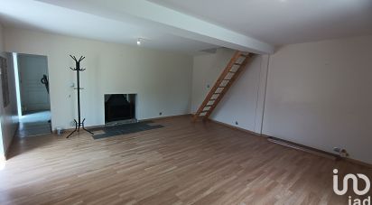 Maison 8 pièces de 120 m² à Brioux-sur-Boutonne (79170)