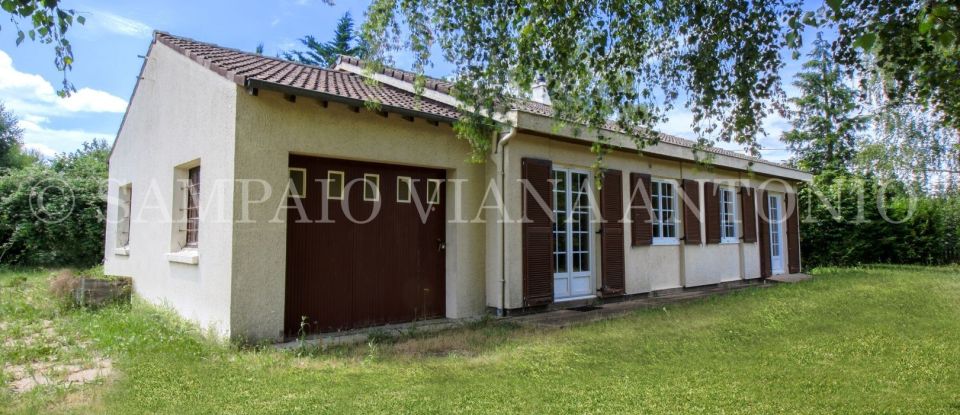 House 5 rooms of 100 m² in Vrigny (45300)