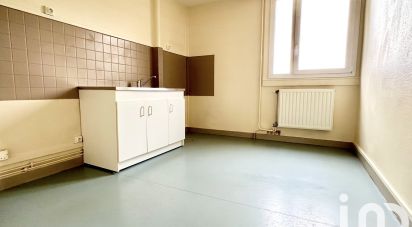 Apartment 4 rooms of 68 m² in Limoges (87000)