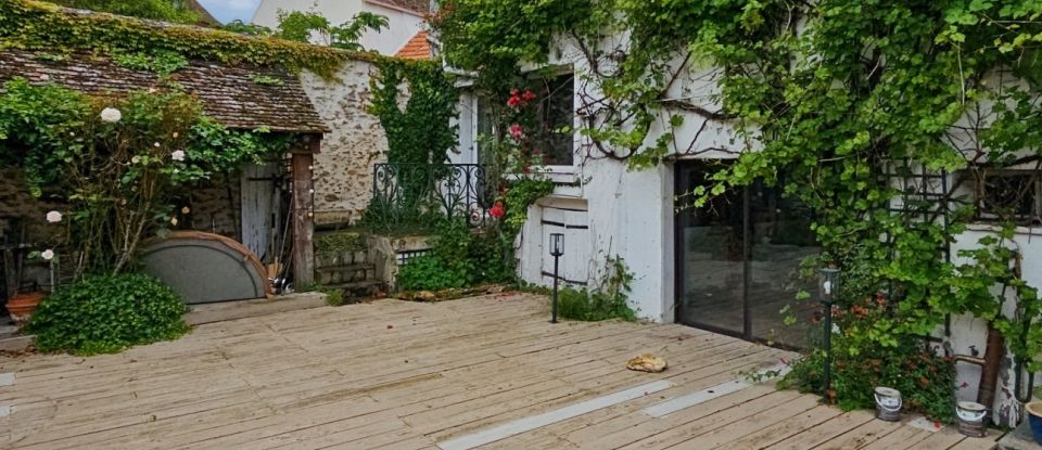 Traditional house 9 rooms of 273 m² in Ozouer-le-Voulgis (77390)