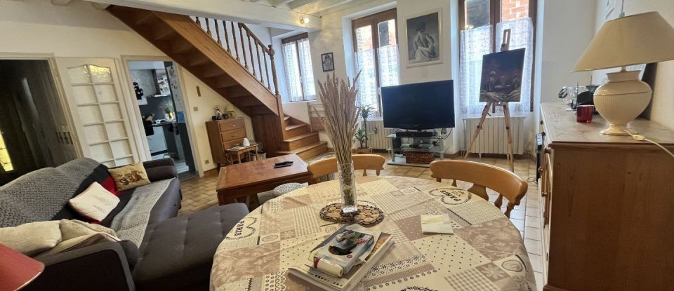 Traditional house 5 rooms of 108 m² in Courgenay (89190)