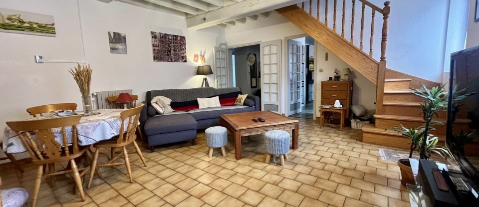 Traditional house 5 rooms of 108 m² in Courgenay (89190)