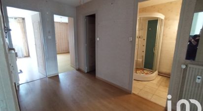 Apartment 3 rooms of 65 m² in Niort (79000)