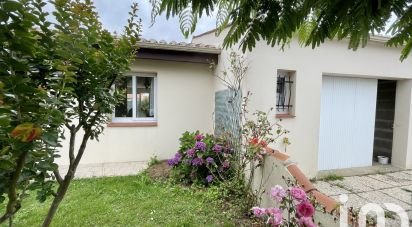 House 4 rooms of 85 m² in Saint-Gilles-Croix-de-Vie (85800)