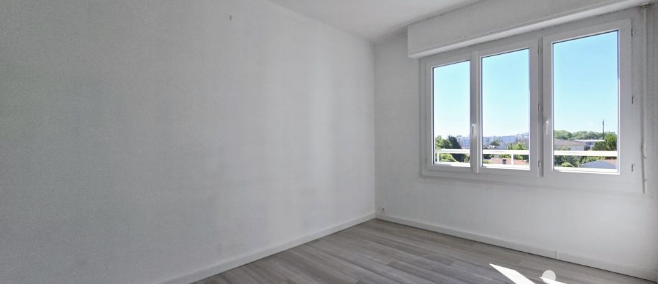 Apartment 5 rooms of 83 m² in Mérignac (33700)