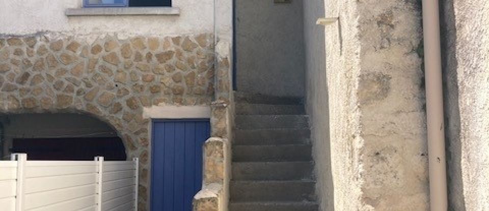 Maison de village 7 pièces de 173 m² à Saint-Just-d'Ardèche (07700)