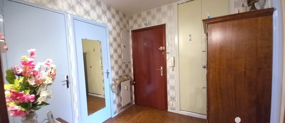 Apartment 3 rooms of 72 m² in Besançon (25000)