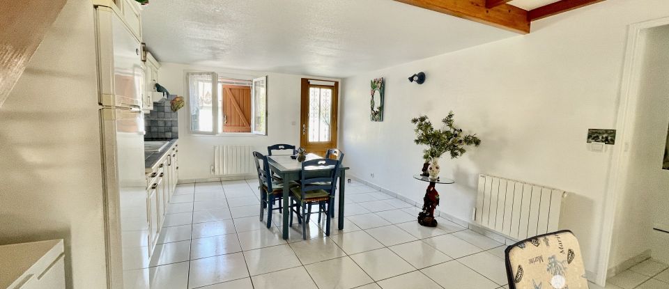 Maison traditionnelle 4 pièces de 105 m² à Vias (34450)