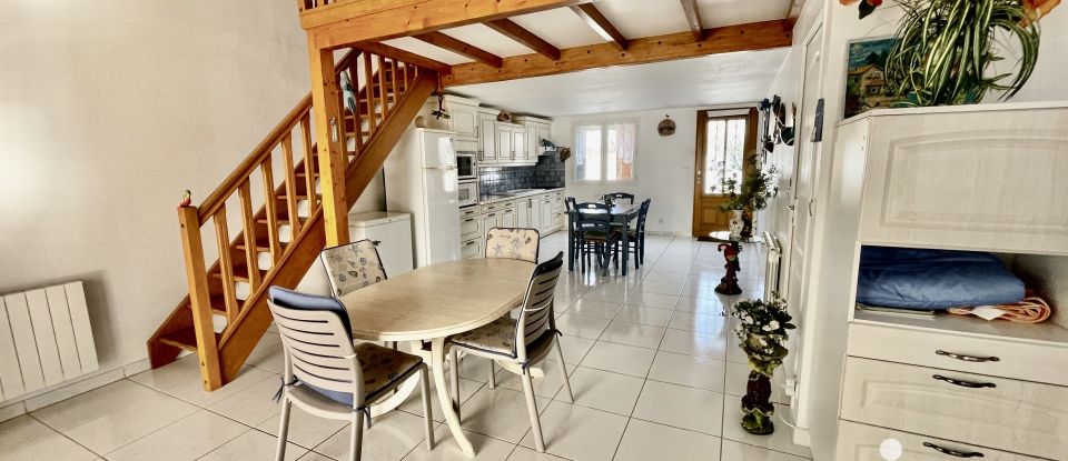 Maison traditionnelle 4 pièces de 105 m² à Vias (34450)