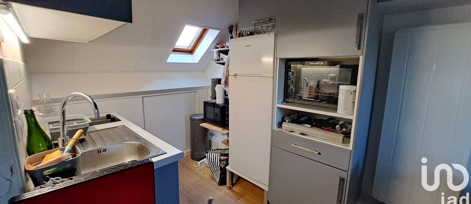 Studio 1 room of 30 m² in Gaillon-sur-Montcient (78250)