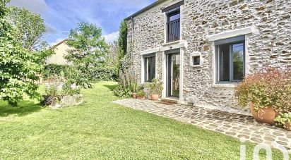 Longere 7 rooms of 220 m² in Touquin (77131)