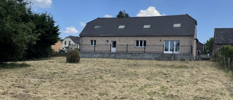 Maison 7 pièces de 220 m² à Le Favril (59550)