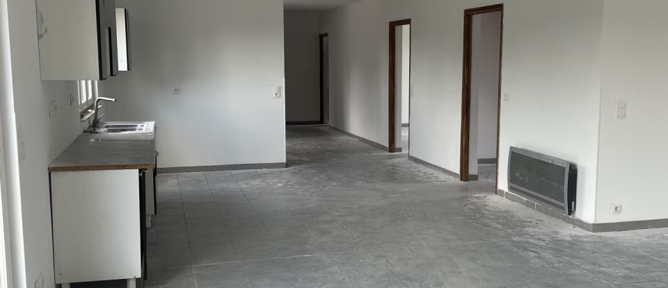 Maison 7 pièces de 220 m² à Le Favril (59550)