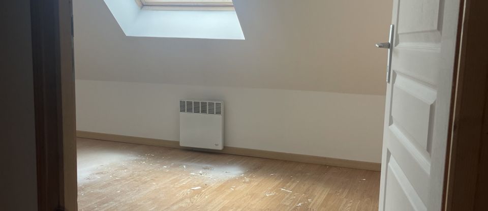 Maison 7 pièces de 220 m² à Le Favril (59550)