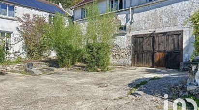 Demeure 15 pièces de 330 m² à La Ferté-Gaucher (77320)