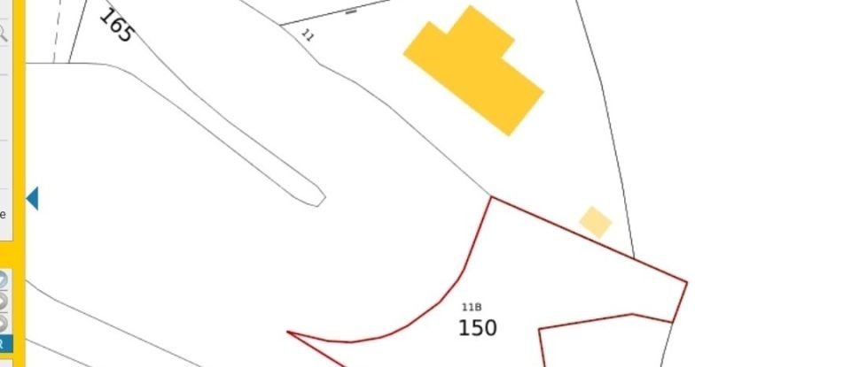 Land of 648 m² in Saint-Denis (97400)