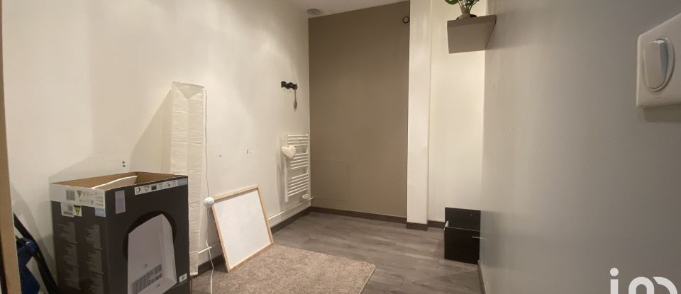 Local d'activités de 27 m² à Amiens (80000)