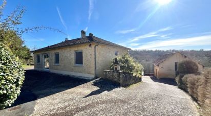 Maison 9 pièces de 210 m² à Sarlat-la-Canéda (24200)