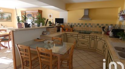 Traditional house 6 rooms of 152 m² in Bollène (84500)