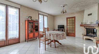 House 3 rooms of 85 m² in Vaiges (53480)