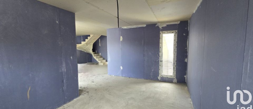 Maison 4 pièces de 98 m² à Carpentras (84200)