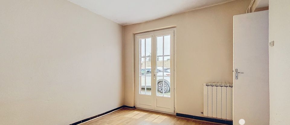 Town house 5 rooms of 115 m² in Langon (33210)