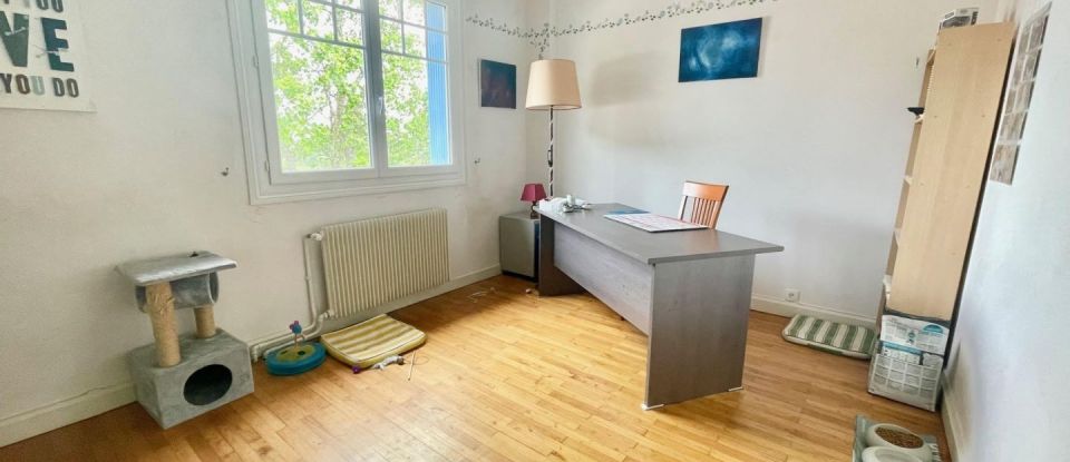 Maison 10 pièces de 315 m² à Agen (47000)