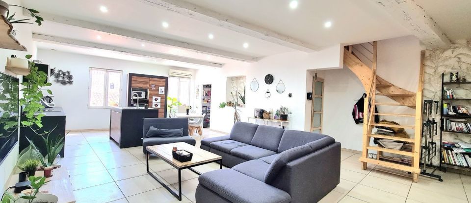 House 4 rooms of 115 m² in Claira (66530)