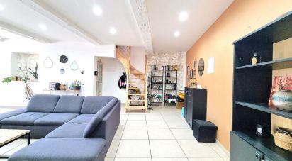 House 4 rooms of 115 m² in Claira (66530)