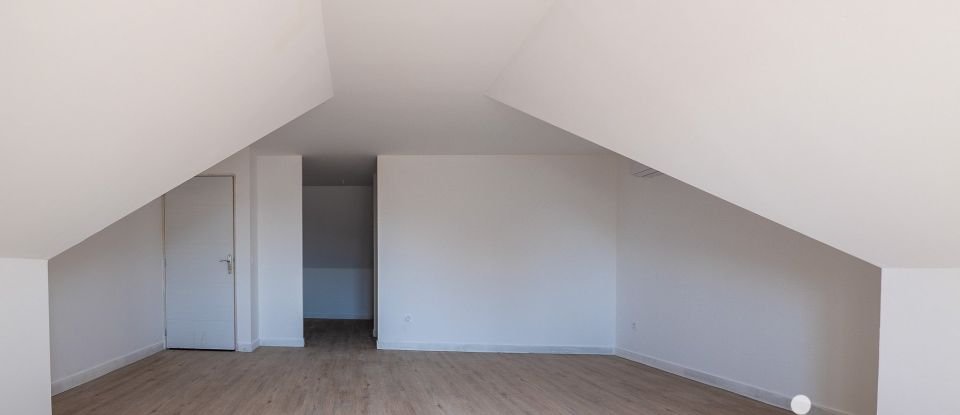 Maison 6 pièces de 163 m² à Varreddes (77910)