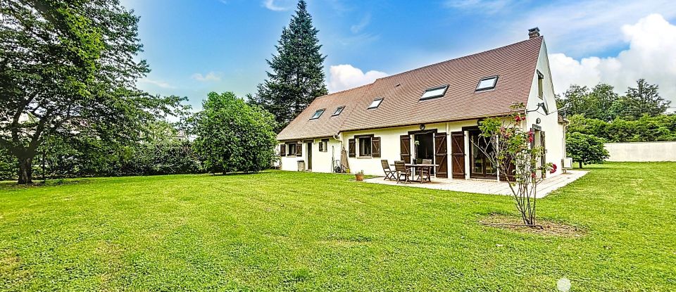 Maison traditionnelle 7 pièces de 162 m² à Marles-en-Brie (77610)