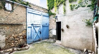 Village house 7 rooms of 156 m² in Roquefort-des-Corbières (11540)